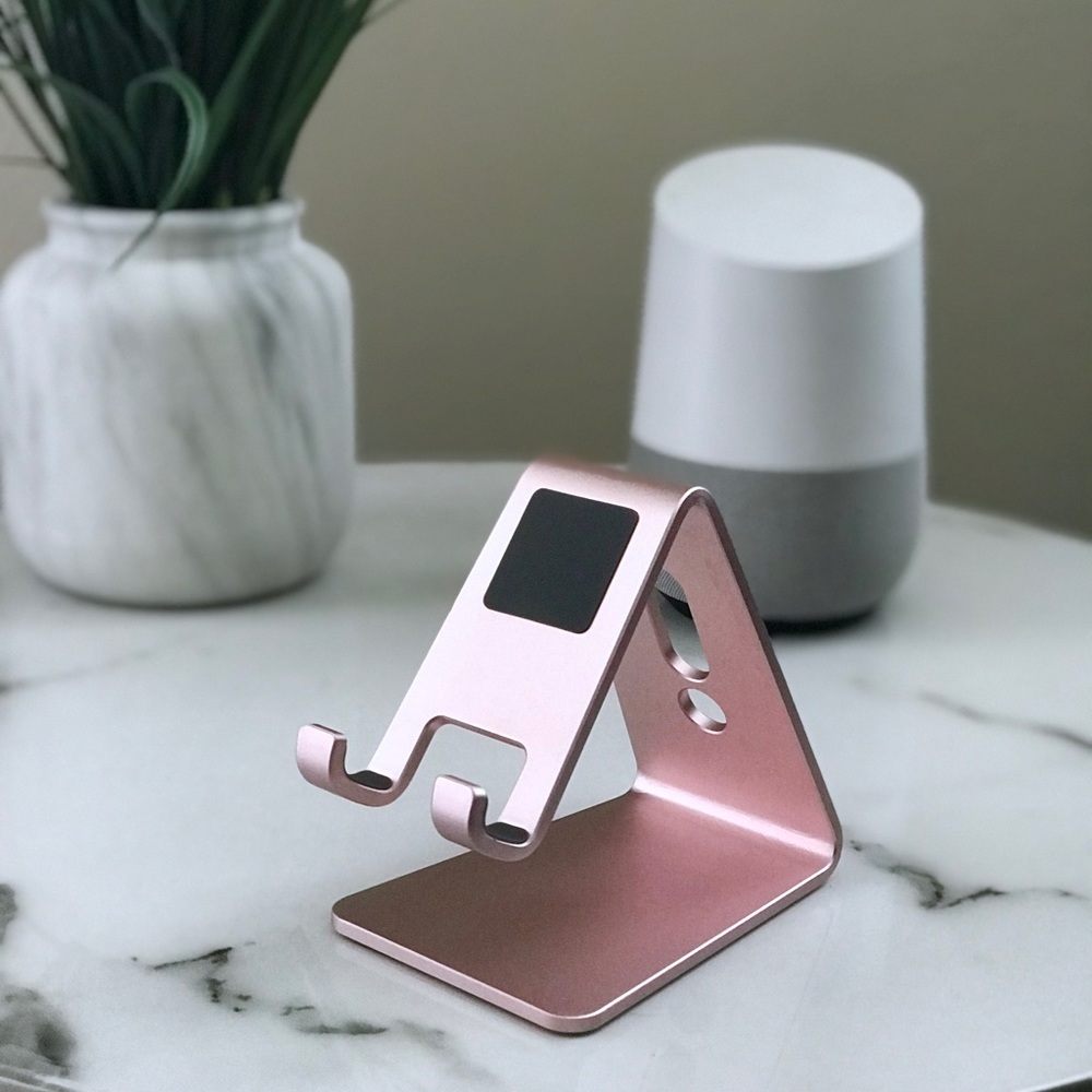 OMOTION Desk Top Cell Phone Stand